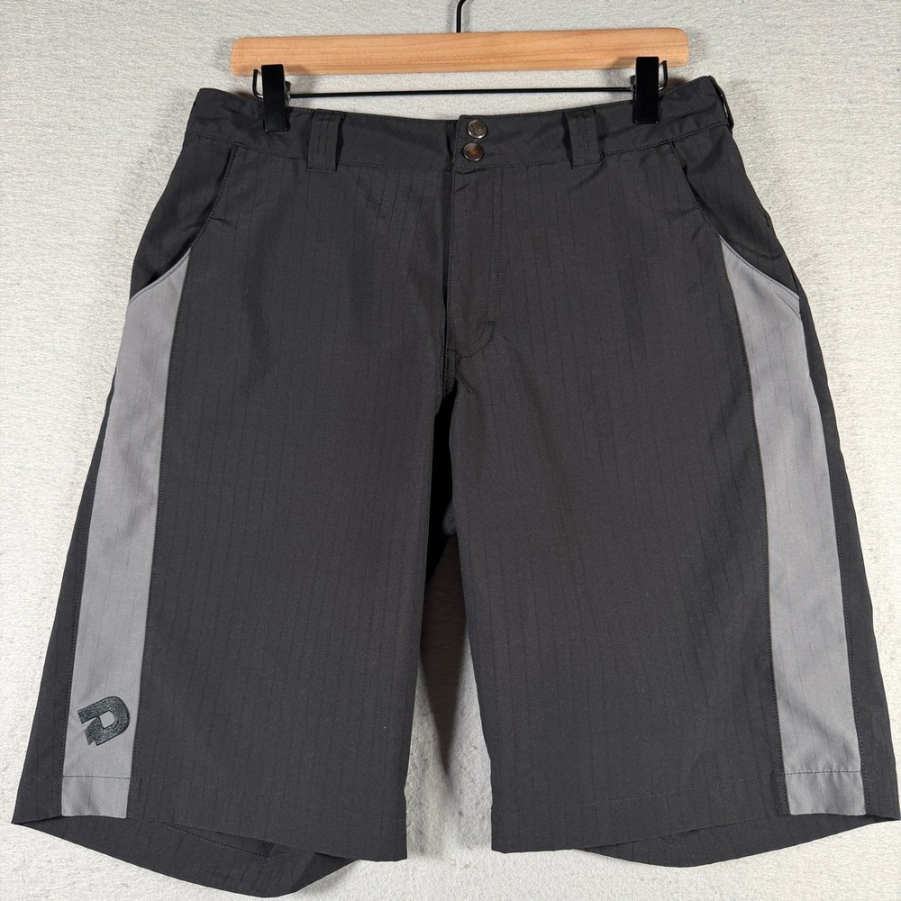 DeMarini Mens Athletic Shorts Black Grey Striped Texture Training Size Medium 32